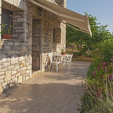 Ellinas Homes Megali Mantineia Екстериор снимка
