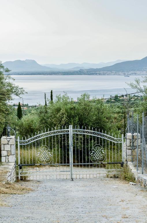 Ellinas Homes Megali Mantineia Екстериор снимка